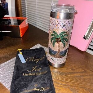 Jaqueline Kent Array Exclusive Palm Tumbler